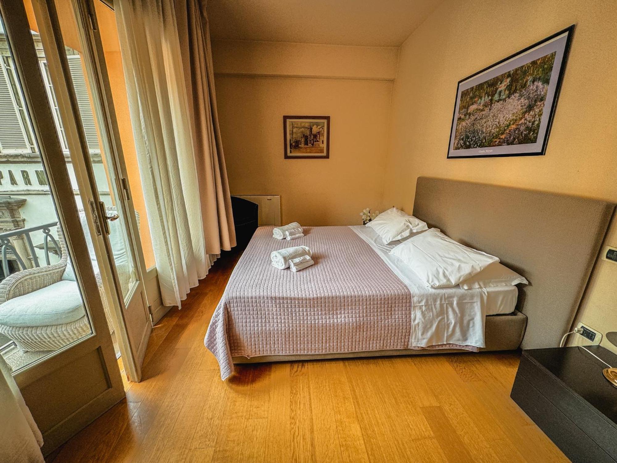 Casa Paolina Aparthotel Лука Екстериор снимка